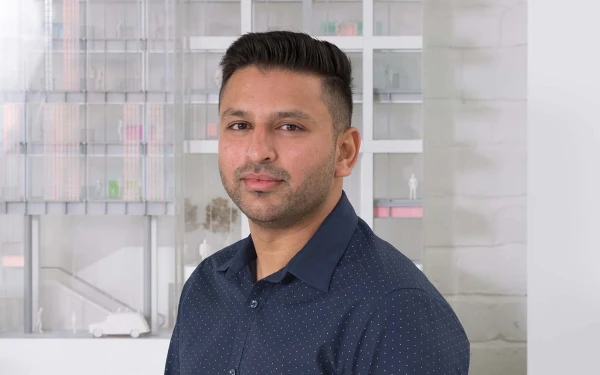 portrait of associate director harsh lad