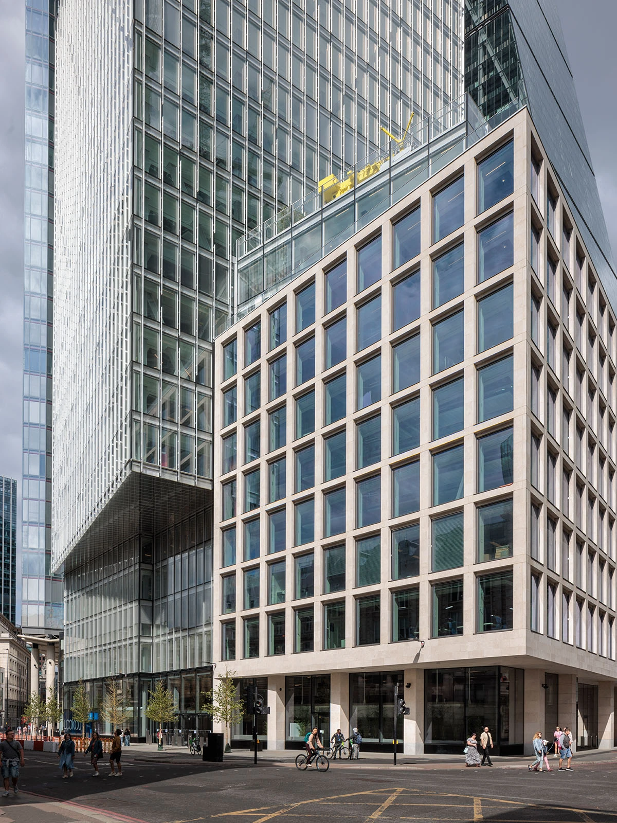8 Bishopsgate street level