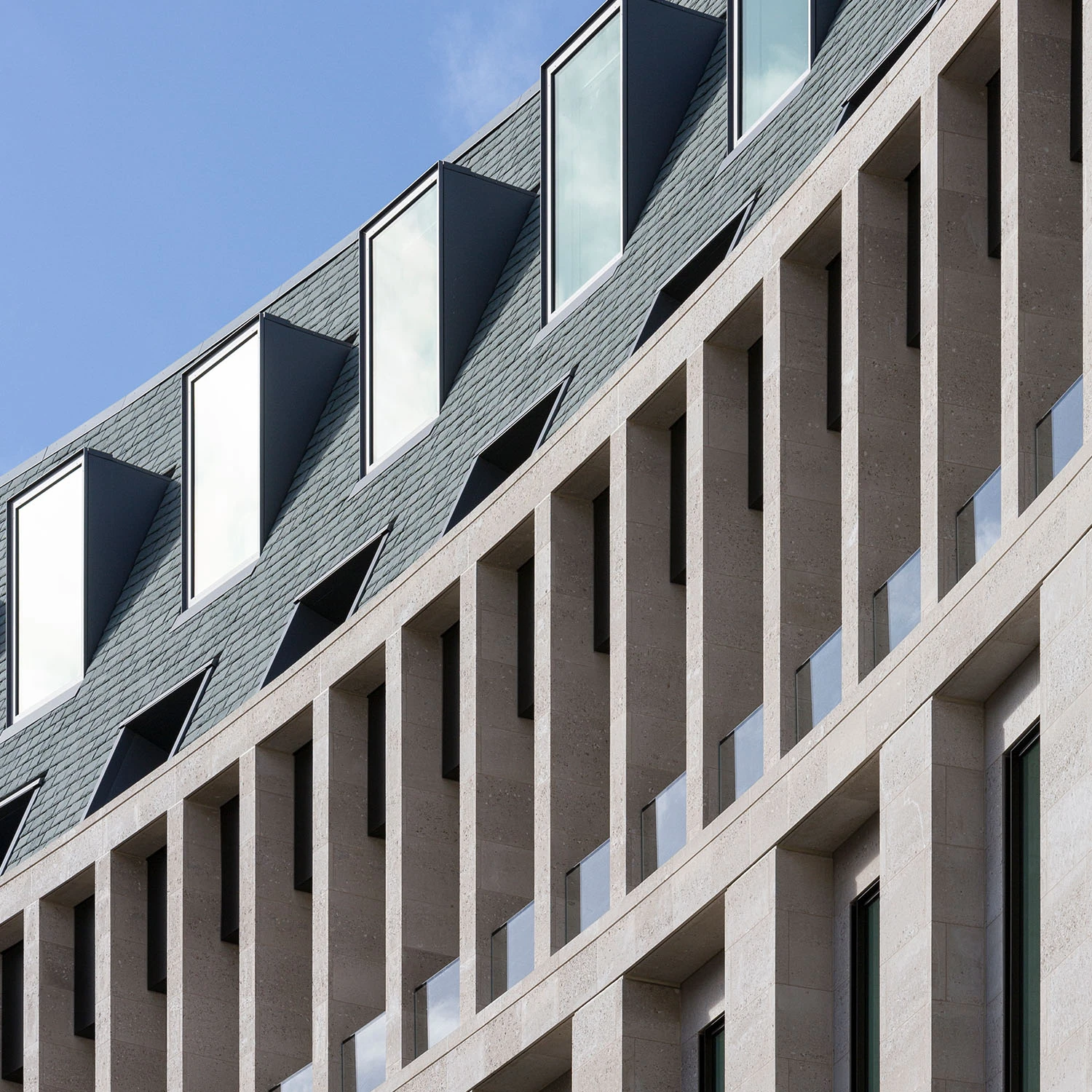 Exterior detail of 8 Finsbury Circus