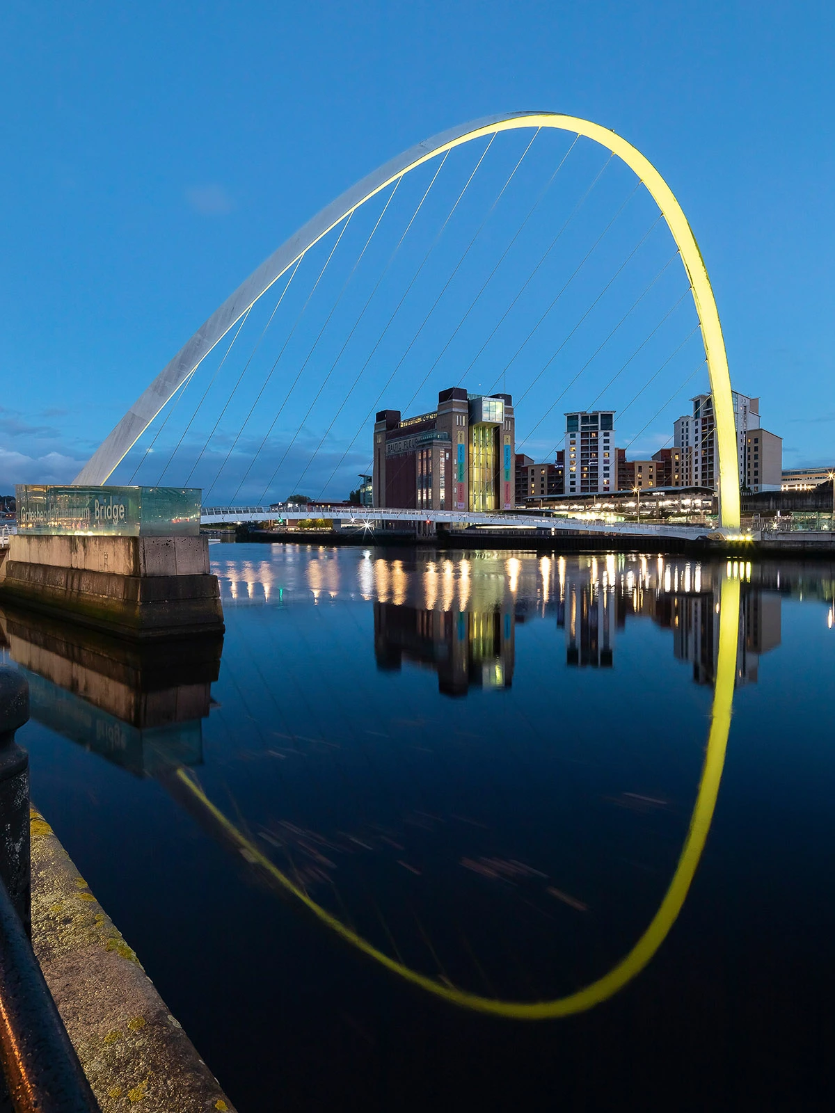 Evening view of Gateshead Millennium Bridge
